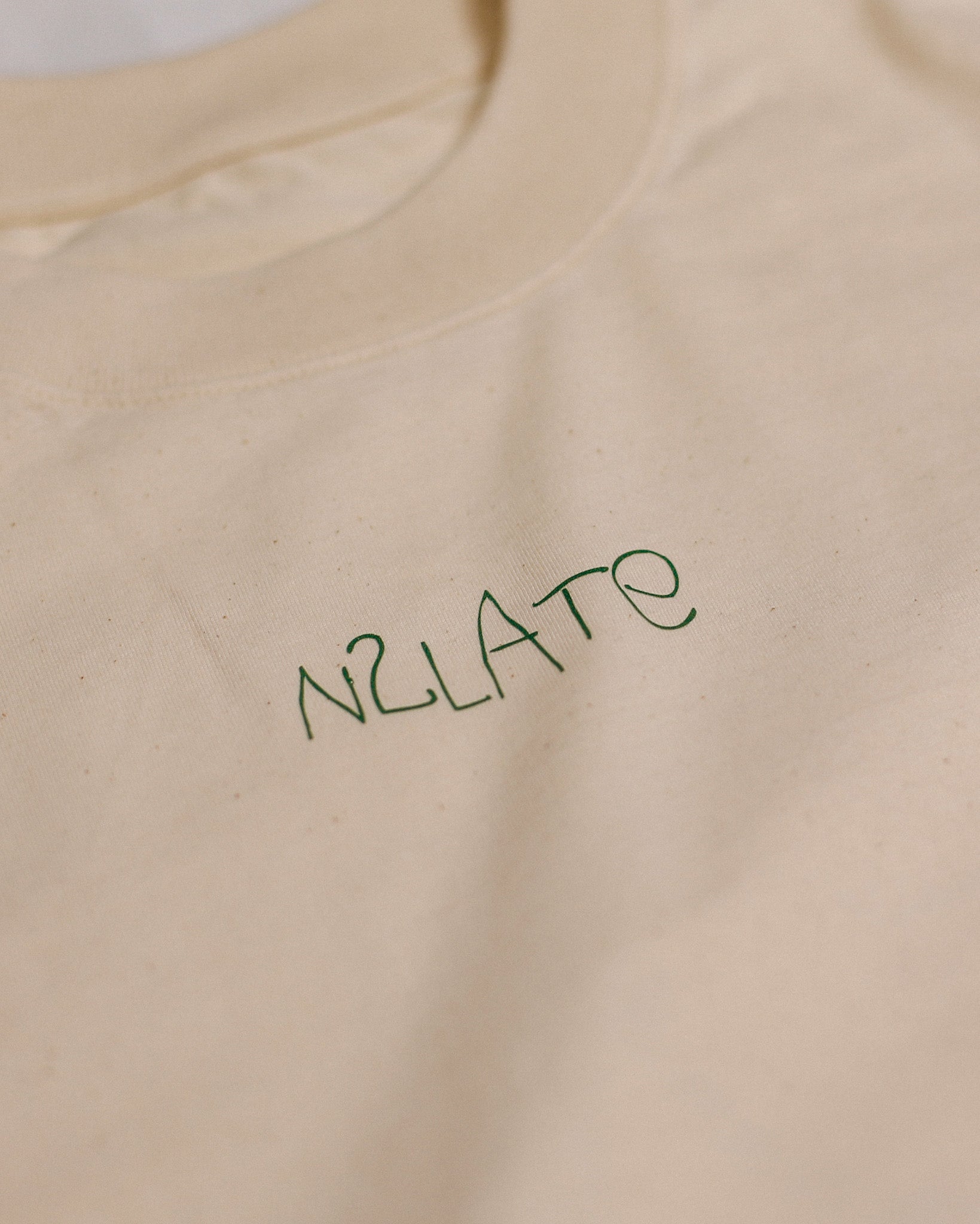 Bio T-Shirt aus fairer Produktion mit farbigen Design